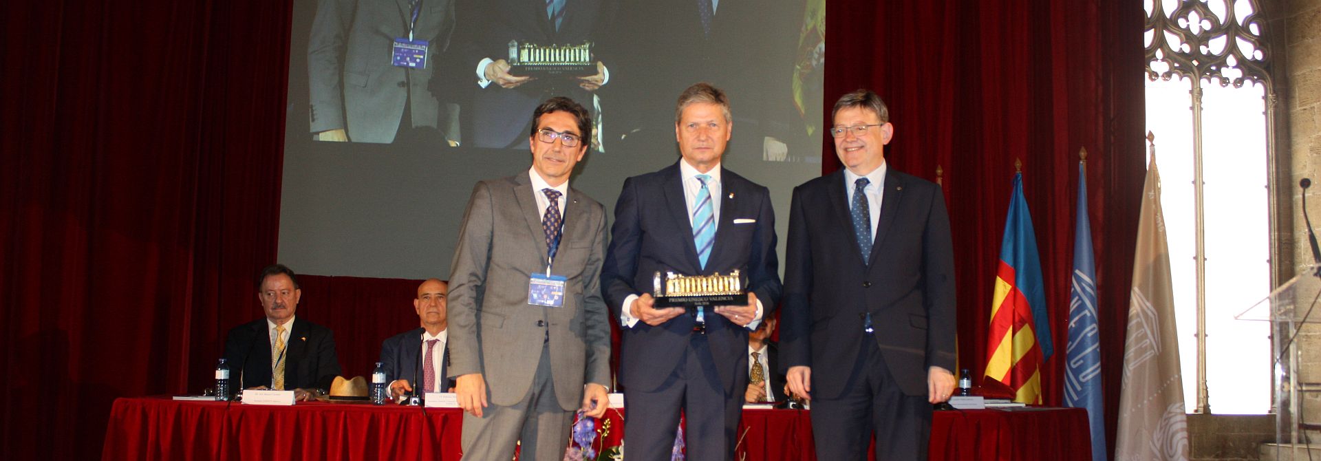 Entrega del Premio UNESCO Valencia Seda 2016 al Colegio del Arte Mayor de la Seda